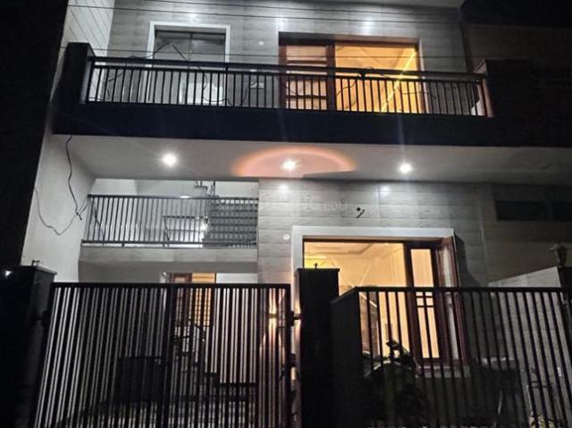 2 BHK Independent House in Dhakoli for resale Zirakpur. The reference number is 19887767