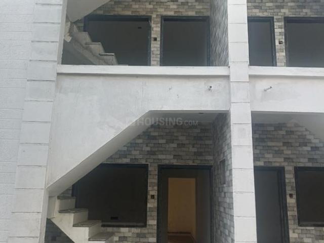 2 BHK Independent House in Dindoli for resale Surat. The reference number is 17199447