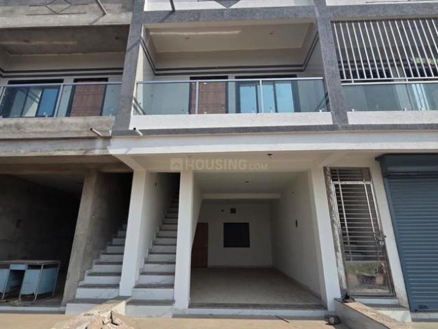 2 BHK Independent House in Dindoli for resale Surat. The reference number is 19342931