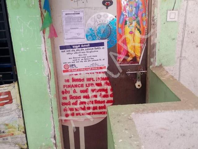 2 BHK Independent House in Dindoli for resale Surat. The reference number is 20323953