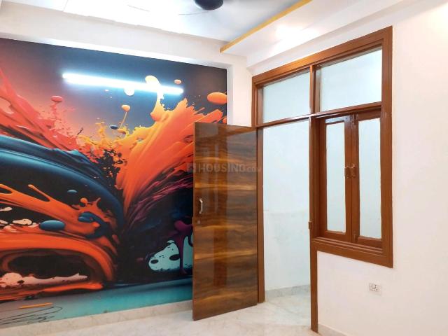2 BHK Independent Builder Floor in DLF Ankur Vihar for resale Ghaziabad. The reference number is 17567172