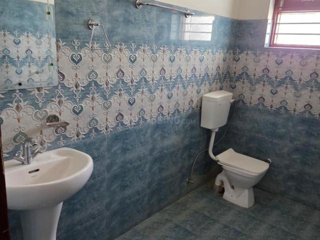 2 BHK Independent House in Friends Colony for rent Una. The reference number is 20444781