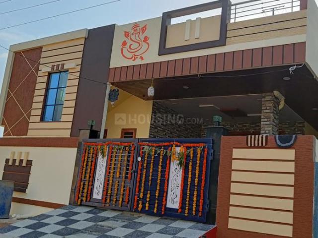 2 BHK Independent House in Gayathri Nagar for rent Nizamabad. The reference number is 18447269