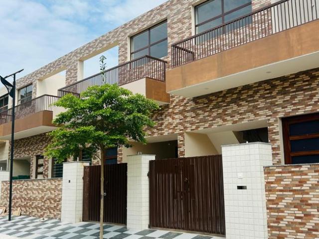 2 BHK Independent House in Gazipur for resale Zirakpur. The reference number is 16548709