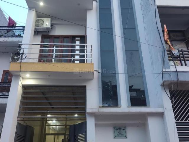 2 BHK Independent House in Gomti Nagar for rent Lucknow. The reference number is 20885198