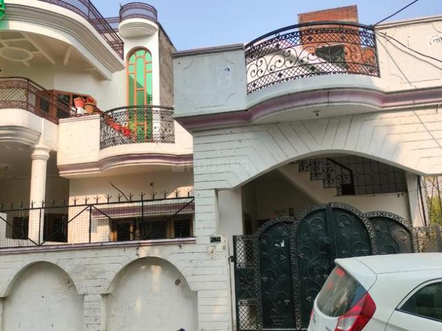2 BHK Independent House in Gomti Nagar for resale Lucknow. The reference number is 16428340