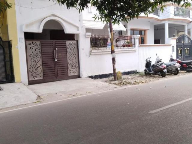 2 BHK Independent House in Gomti Nagar for resale Lucknow. The reference number is 16013697