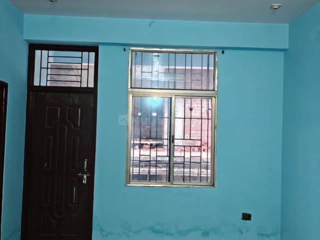 2 BHK Independent House in Gola Road for rent Patna. The reference number is 19195764