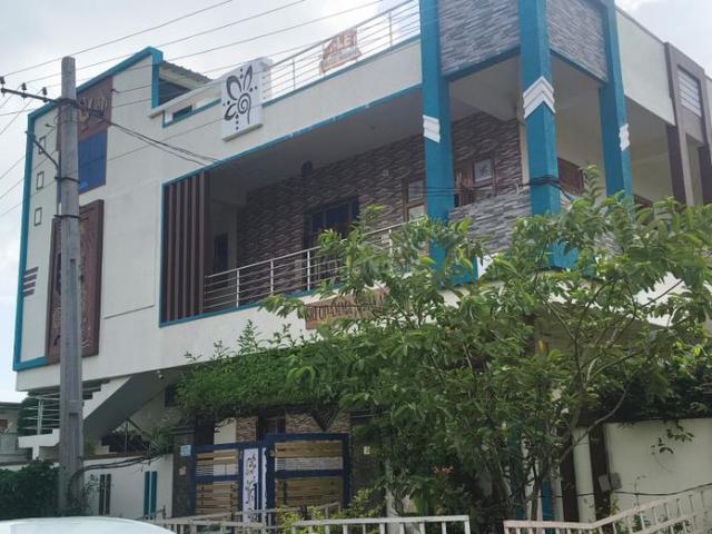 2 BHK Independent House in Gopalwada for rent Mancherial. The reference number is 11033768