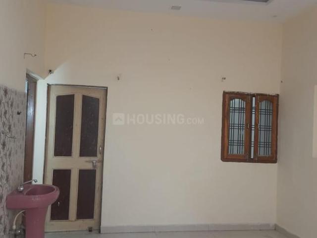 2 BHK Independent House in Gwarighat for rent Jabalpur. The reference number is 18438867