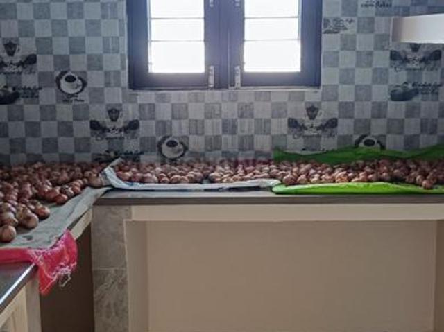 2 BHK Independent House in Haldwani for rent Nainital. The reference number is 18376142