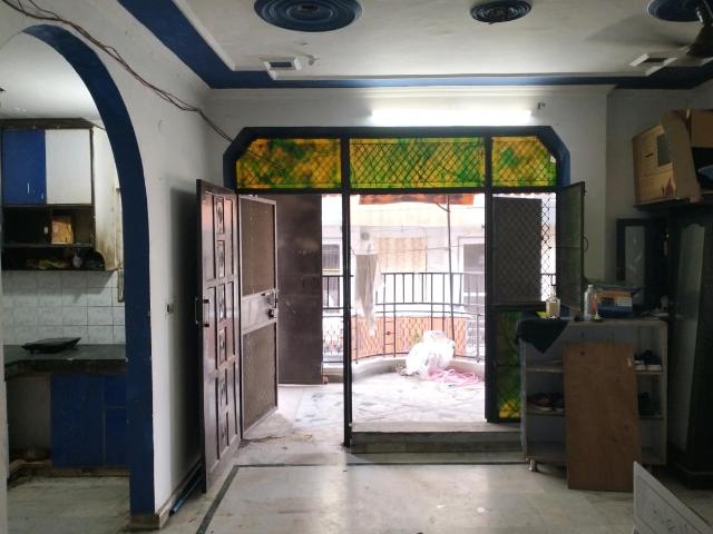 2 BHK Independent Builder Floor in Hari Nagar for rent New Delhi. The reference number is 17851852