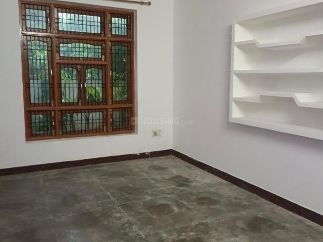 2 BHK Independent House in Indira Nagar for rent Lucknow. The reference number is 20858798