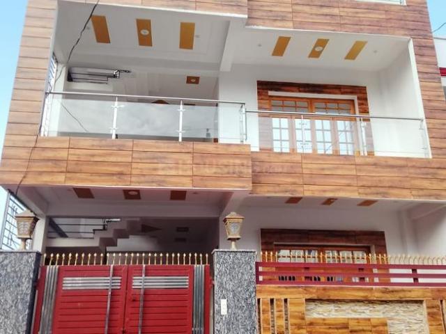 2 BHK Independent House in Kamta for rent Lucknow. The reference number is 17518712