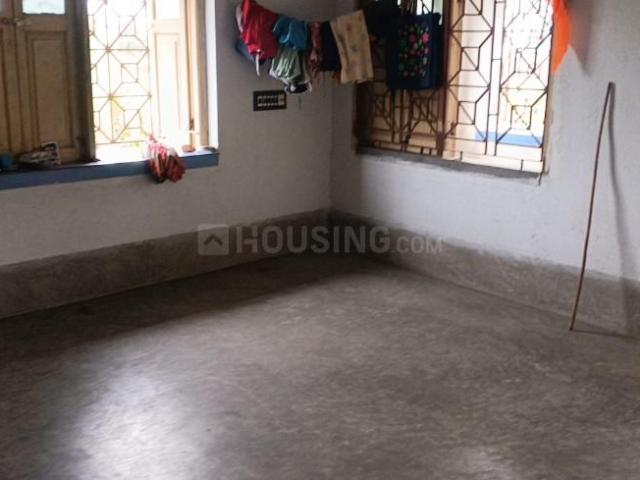 2 BHK Independent House in Kanchrapara for rent North 24 Parganas District. The reference number is 20656001