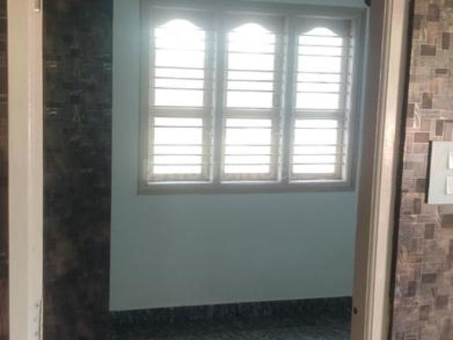 2 BHK Independent House in Kadugodi for rent Bengaluru. The reference number is 20292050