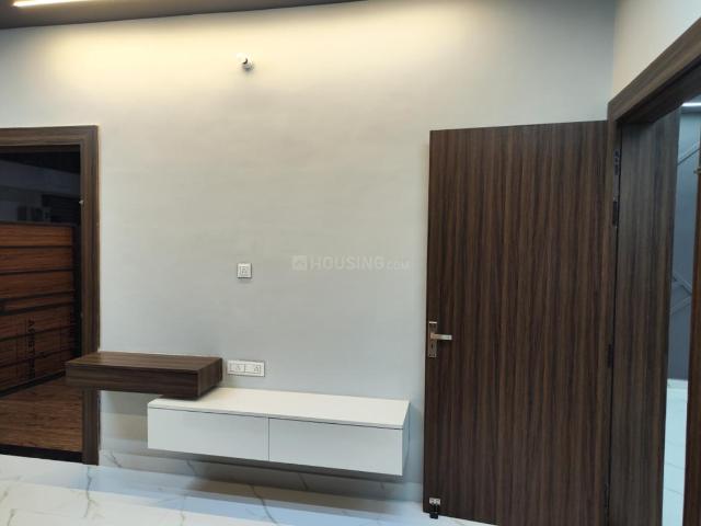2 BHK Independent House in KK Puri Colony for rent Jhansi. The reference number is 18135362
