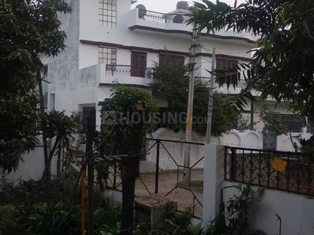 2 BHK Independent House in Khurram Nagar for rent Lucknow. The reference number is 20357085
