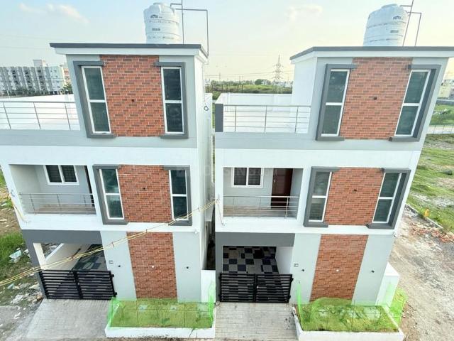 2 BHK Independent House in Kil Ayanambakkam for resale Chennai. The reference number is 17011507