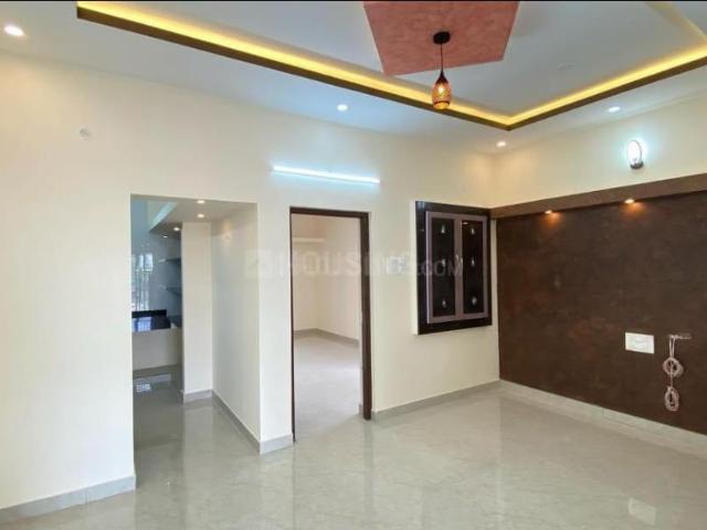 2 BHK Independent House in Kolathur for resale Chennai. The reference number is 14840631