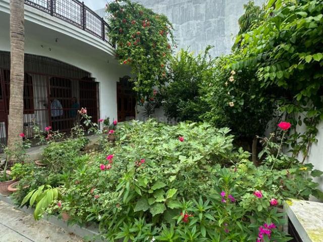 2 BHK Independent House in Krishna Nagar for rent Lucknow. The reference number is 18399855