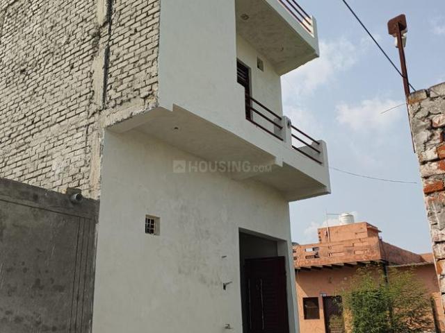 2 BHK Independent House in Lampur Village for resale New Delhi. The reference number is 18369900
