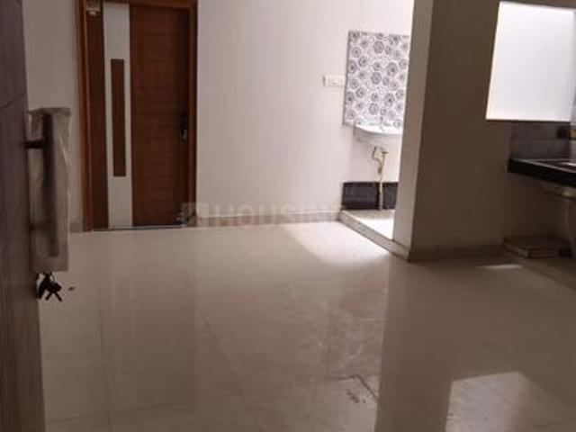 2 BHK Independent House in Lohta for rent Varanasi. The reference number is 18661066