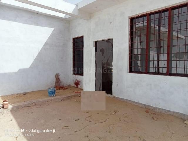 2 BHK Independent House in Lolai for rent Lucknow. The reference number is 9357605