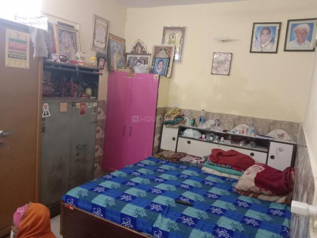 2 BHK Independent House in Madhu Vihar for resale South West Delhi. The reference number is 16355243