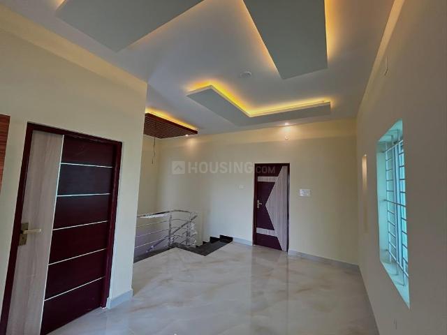 2 BHK Independent House in Mahadevapura for resale Bangalore East. The reference number is 17568460