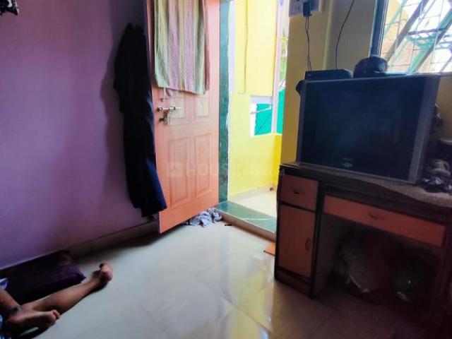 2 BHK Independent House in Malad West for resale Western Suburbs. The reference number is 13693019