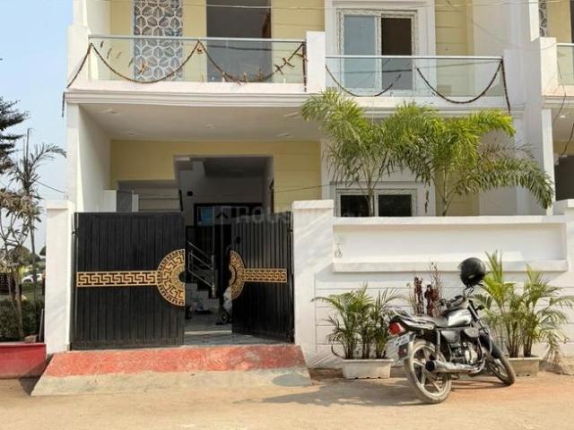 2 BHK Independent House in Mati for resale Lucknow. The reference number is 20079982