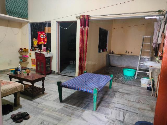 2 BHK Independent House in Naya Bazar for rent Bhadohi. The reference number is 14275164