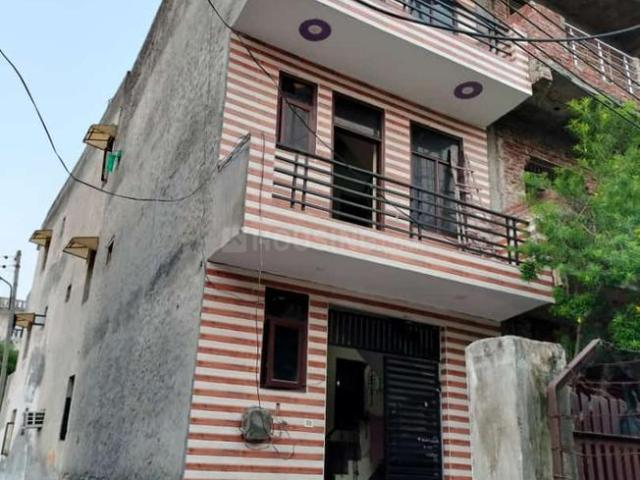 2 BHK Independent House in New Ashok Nagar for resale New Delhi. The reference number is 12647705