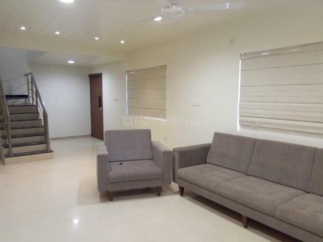 2 BHK Independent House in Old Town for rent Bharuch. The reference number is 6070009