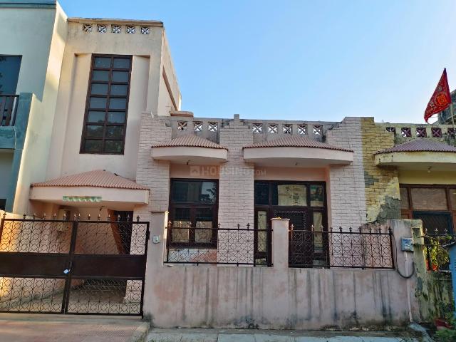 2 BHK Independent House in Omicron II for resale Greater Noida. The reference number is 19446872