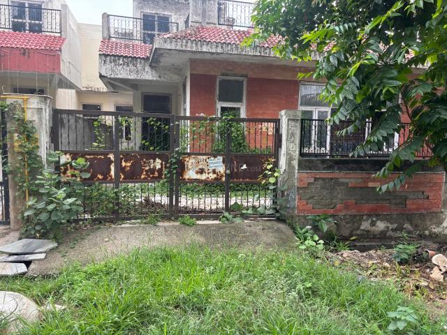 2 BHK Independent House in Omicron 1A for resale Greater Noida. The reference number is 20937273