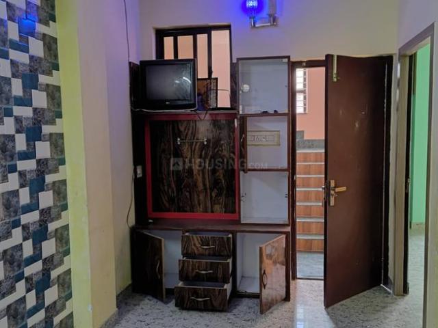 2 BHK Independent House in Patuli for rent Kolkata. The reference number is 20378452
