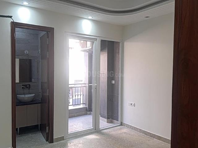2 BHK Independent House in Patel Nagar for rent New Delhi. The reference number is 19616457