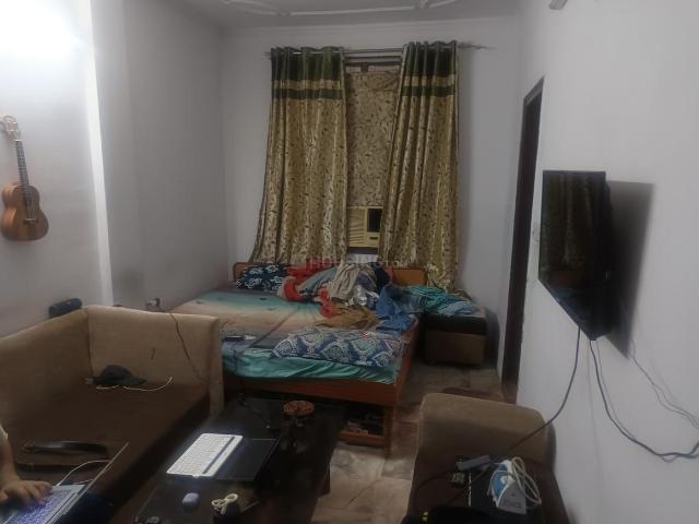 2 BHK Independent House in Patel Nagar for resale Delhi Central. The reference number is 16420358