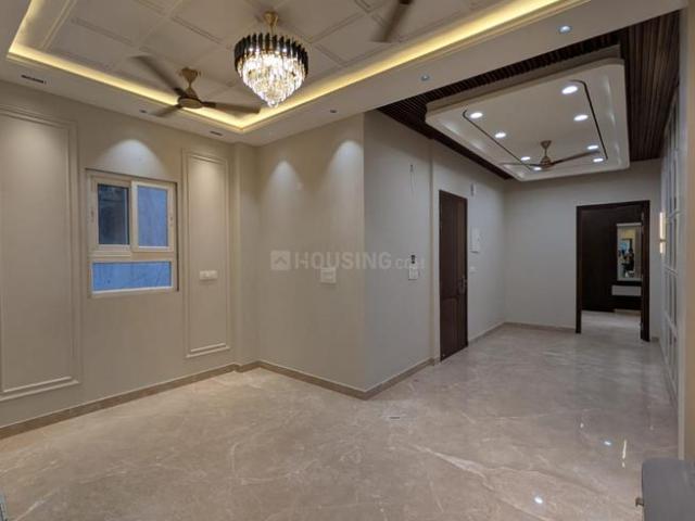 2 BHK Independent House in Ramesh Nagar for rent New Delhi. The reference number is 20013944