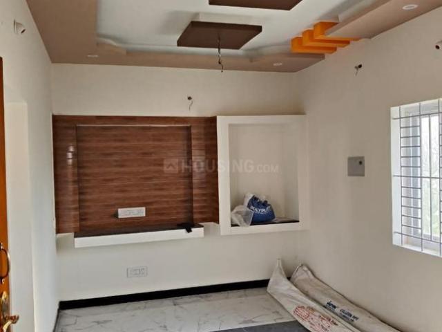 2 BHK Independent House in Red Hills for resale Chennai. The reference number is 20105148