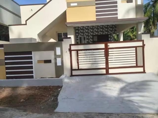 2 BHK Independent House in Red Hills for resale Chennai. The reference number is 20772276
