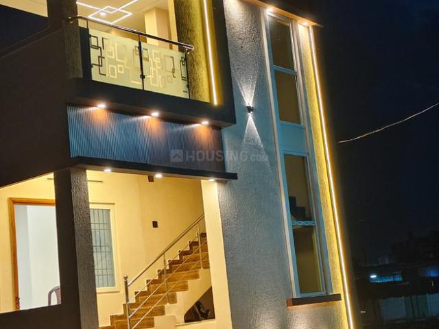 2 BHK Independent House in Red Hills for resale Chennai. The reference number is 20792545