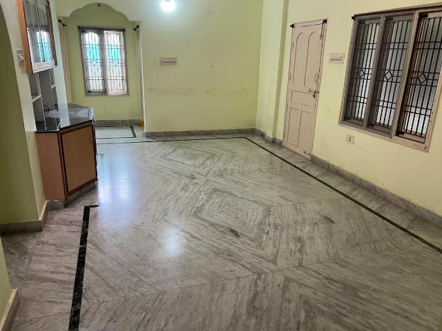 2 BHK Independent House in Royal Nagar for rent Tirupathi. The reference number is 20456670