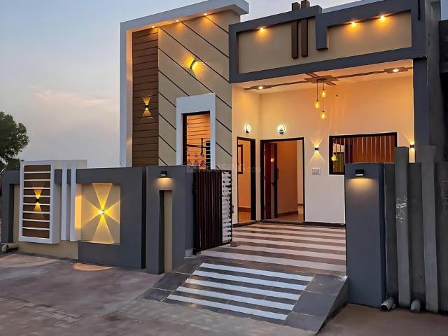 2 BHK Independent House in Santoshi Nagar for resale Raipur. The reference number is 18378730