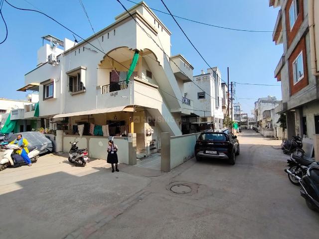 2 BHK Independent House in Saiyed Vasna for resale Vadodara. The reference number is 19180082
