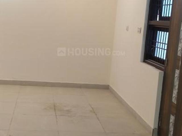 2 BHK Independent House in Sector 100 for rent Noida. The reference number is 19455651