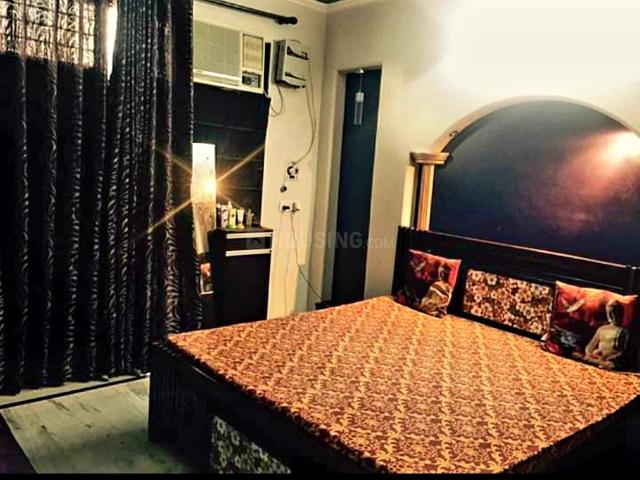 2 BHK Independent House in Sector 10A for rent Gurgaon. The reference number is 16345899