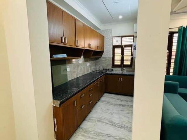 2 BHK Independent House in Sector 10A for rent Gurgaon. The reference number is 19239626